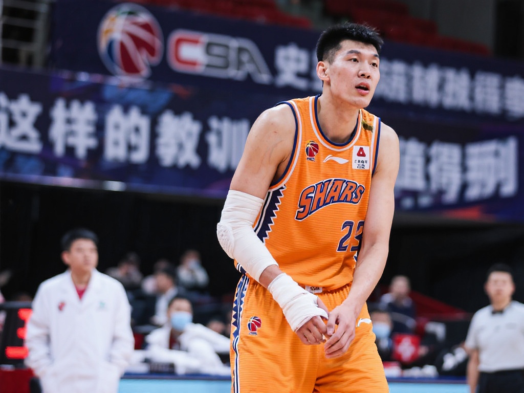 安浩鸣:山东队耿鑫仍未从伤病中恢复 以CBA历史上的案例来看,类似的情况并不